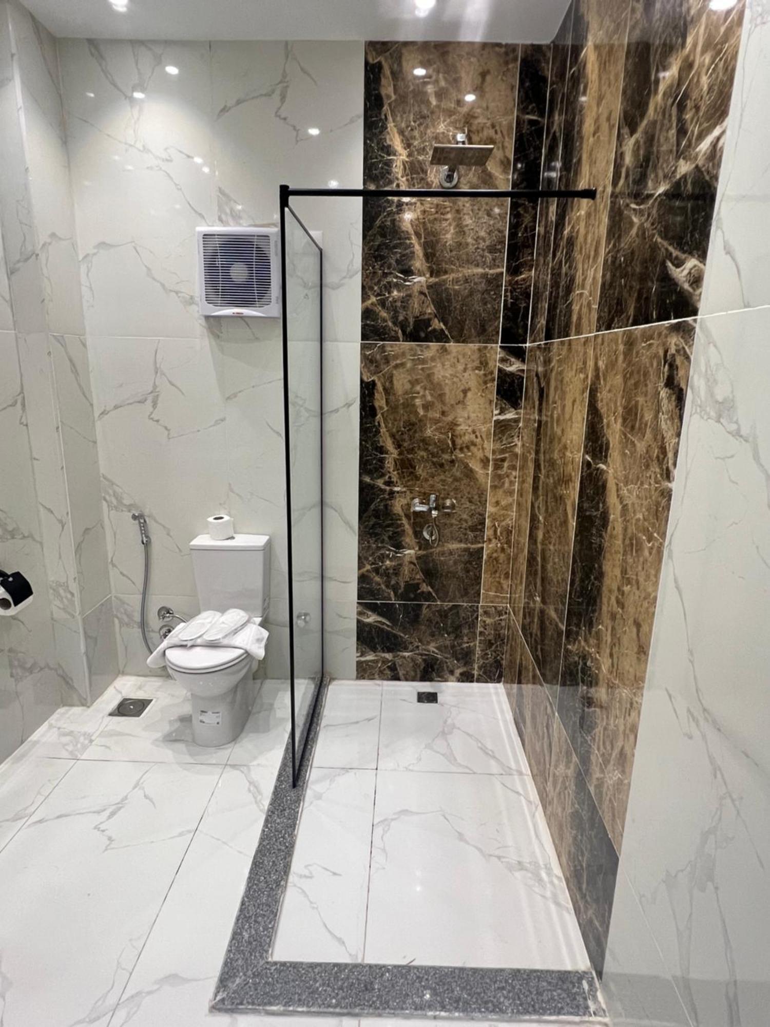 New Glamour Pyramids Hotel Kafret el-Gabal Kültér fotó