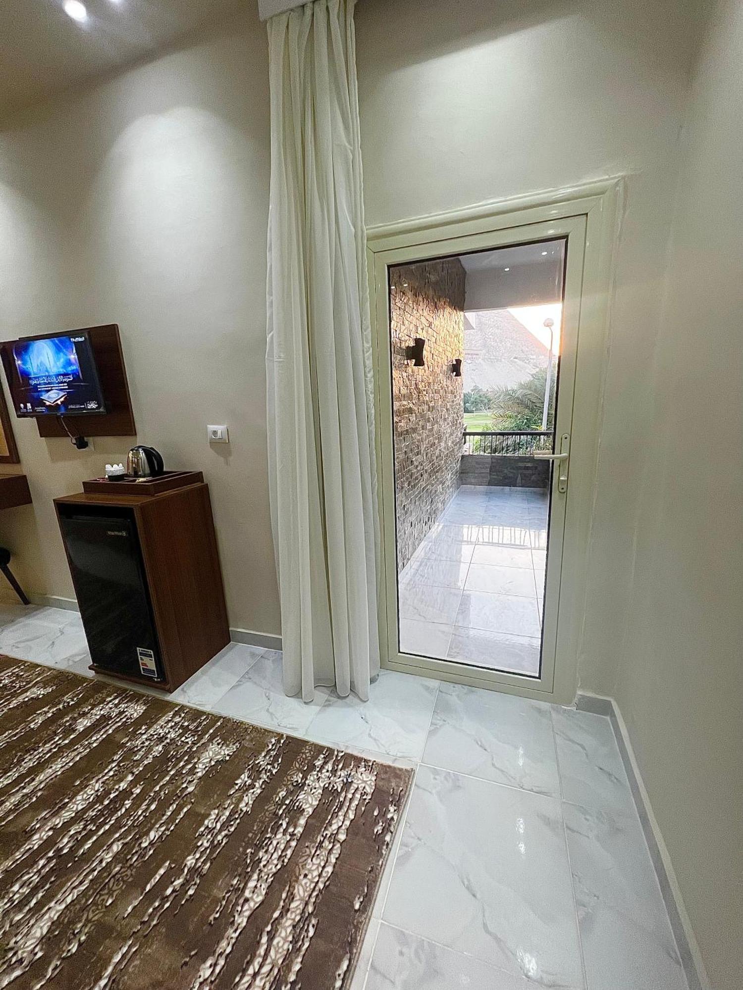 New Glamour Pyramids Hotel Kafret el-Gabal Kültér fotó